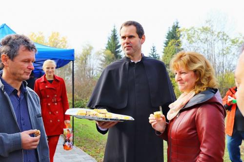 Požehnanie kostola sv. Cyrila a Metoda v Hornom Hričove biskupom Mons. Tomášom Galisom